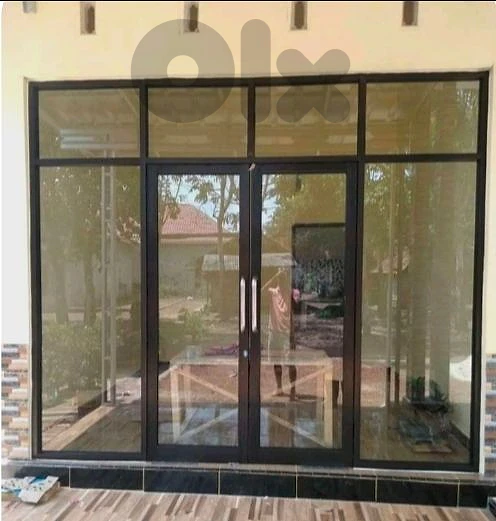 Shop for Rent in Zalka.