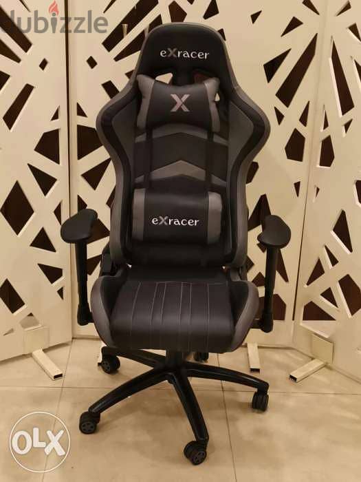 gaming chair 1