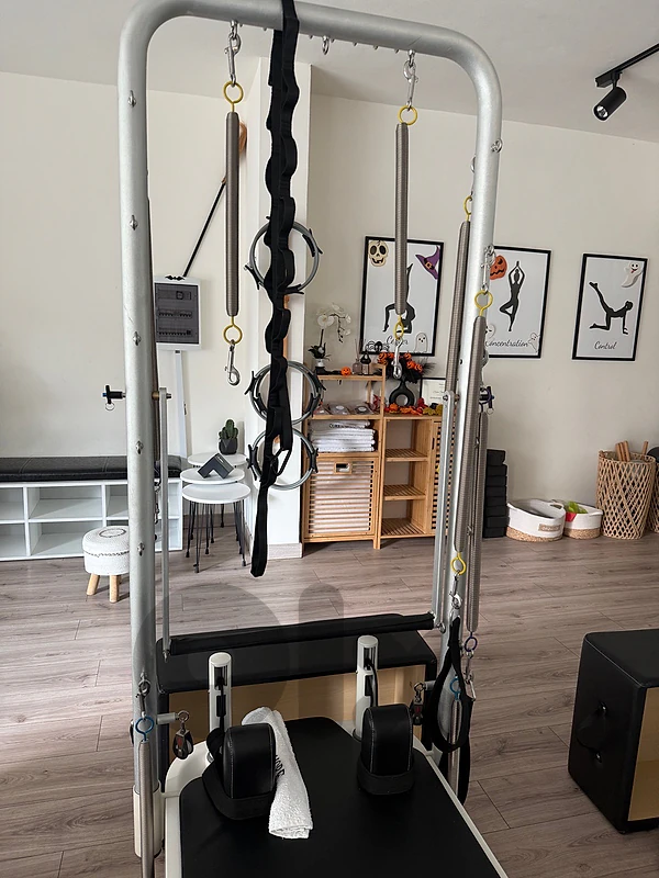 tower for pilates reformer