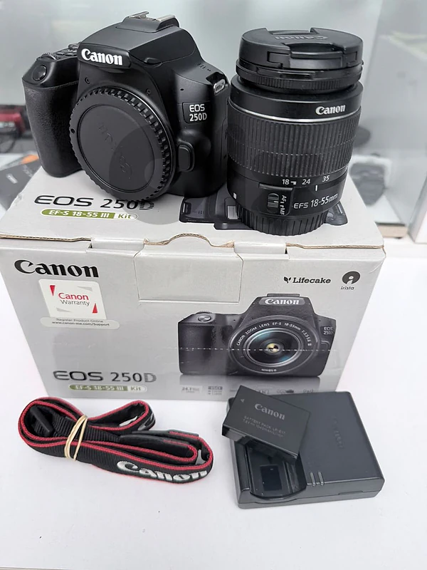 camera Canon 250d