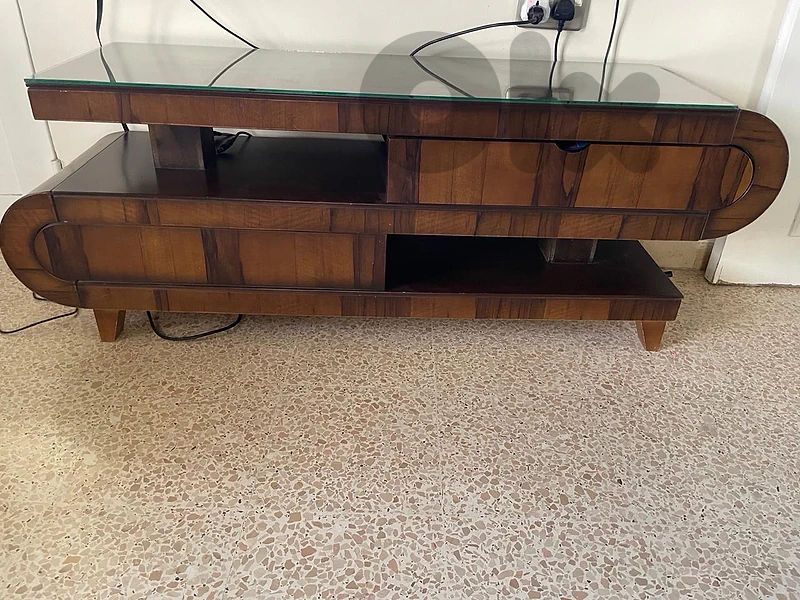 solidd wood tv table