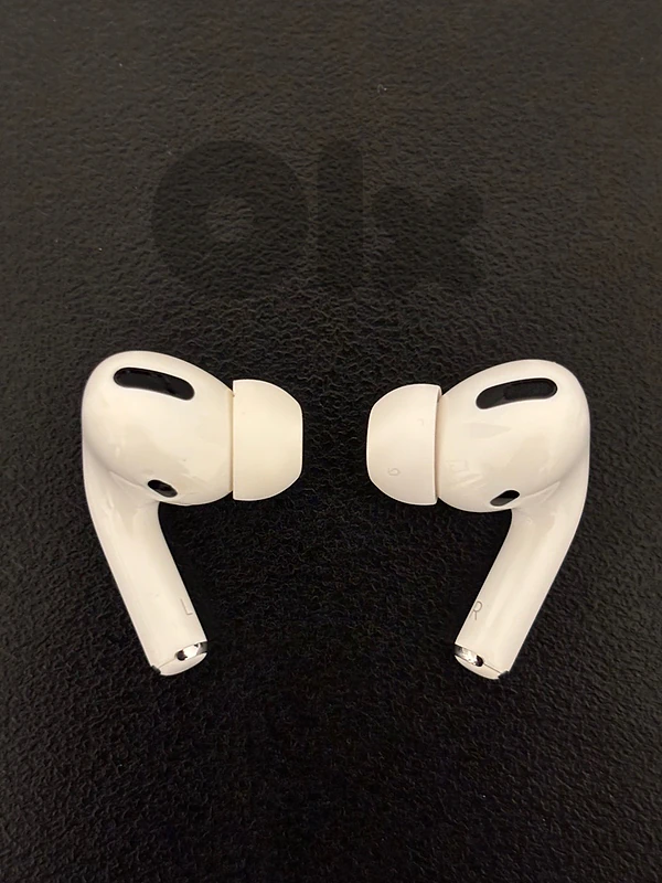 Airpods 1st Generation without case