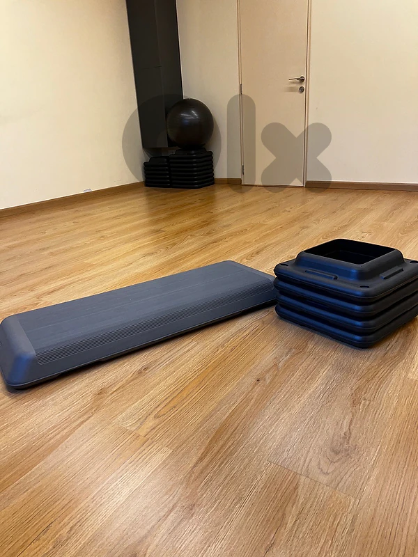 Step Commercial Aerobic Platforms - 6 Complete Sets (Like New)