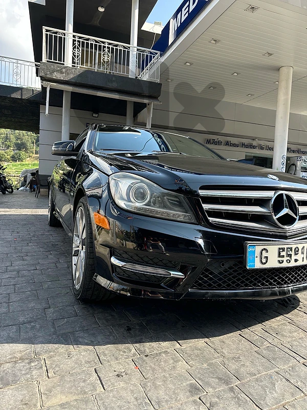 Mercedes-Benz C-Class 2012