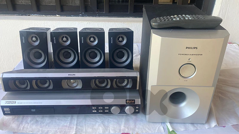 Philips MX3660D 5-disc DVD/CD changer and 5.1-channel surround sound h