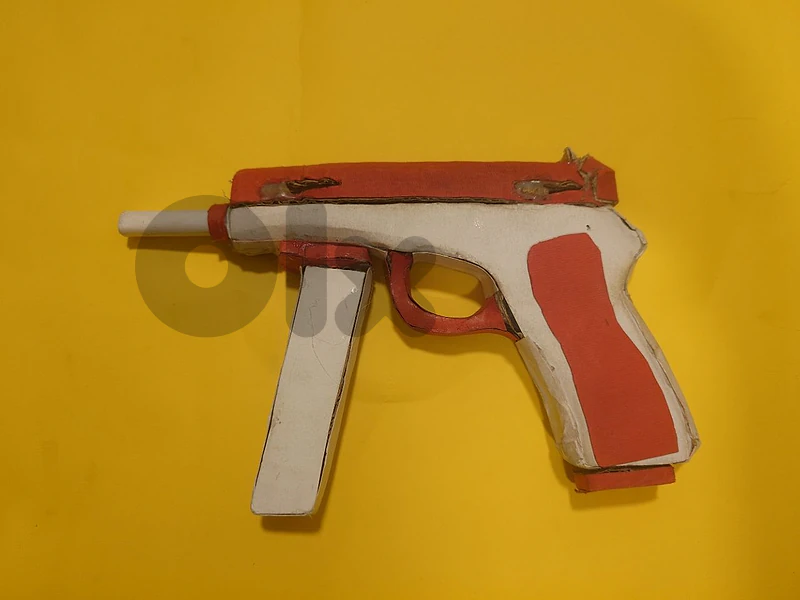 CZ75 pistol hand made cardboard design gun