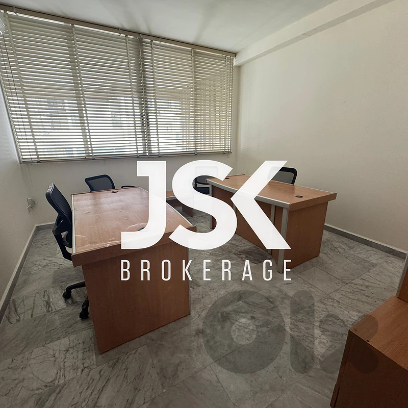 L23072 Office For Rent in Hamra, Ras Beirut