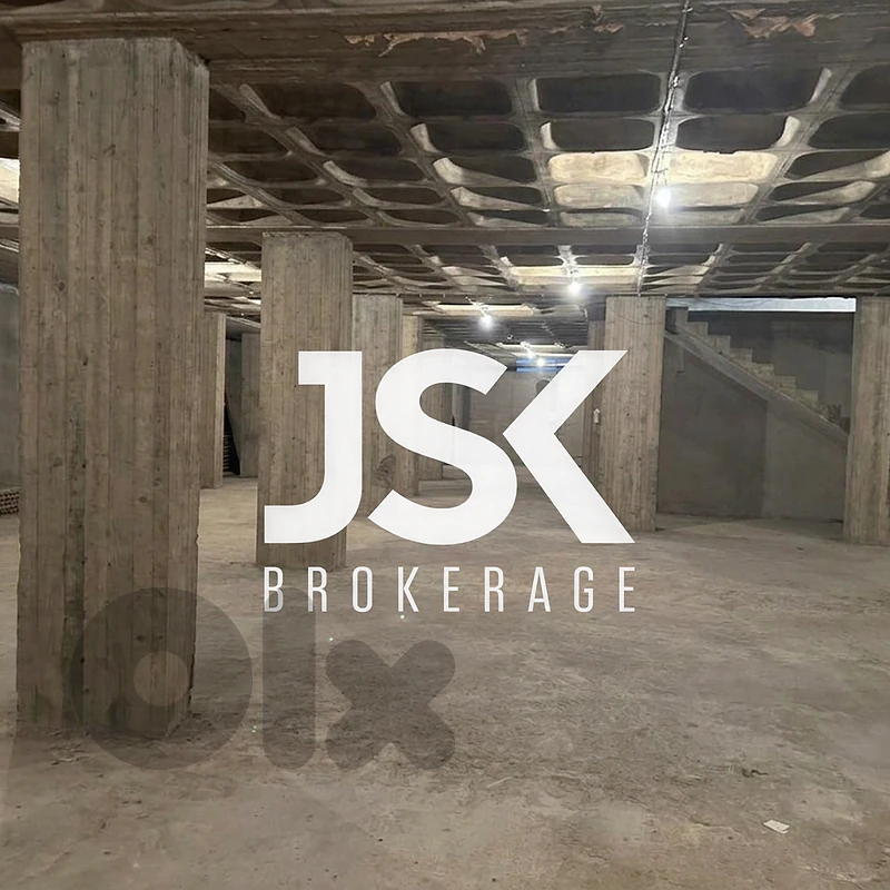 L23083 Warehouse in Prime Location For Rent in Broumana