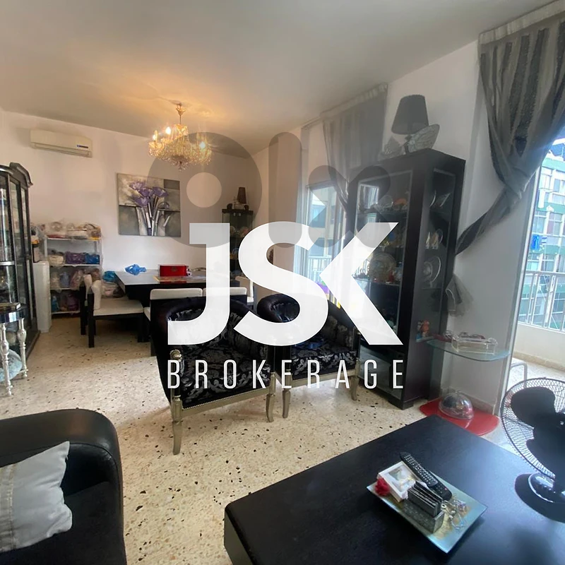 L23086 Unfurnished Apartment For Sale in Verdun, Beirut