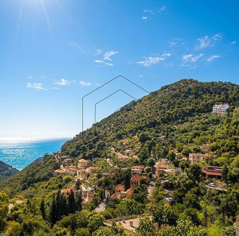 GMC112GY Land For Sale In Dlebta - أرض للبيع في دلبتا