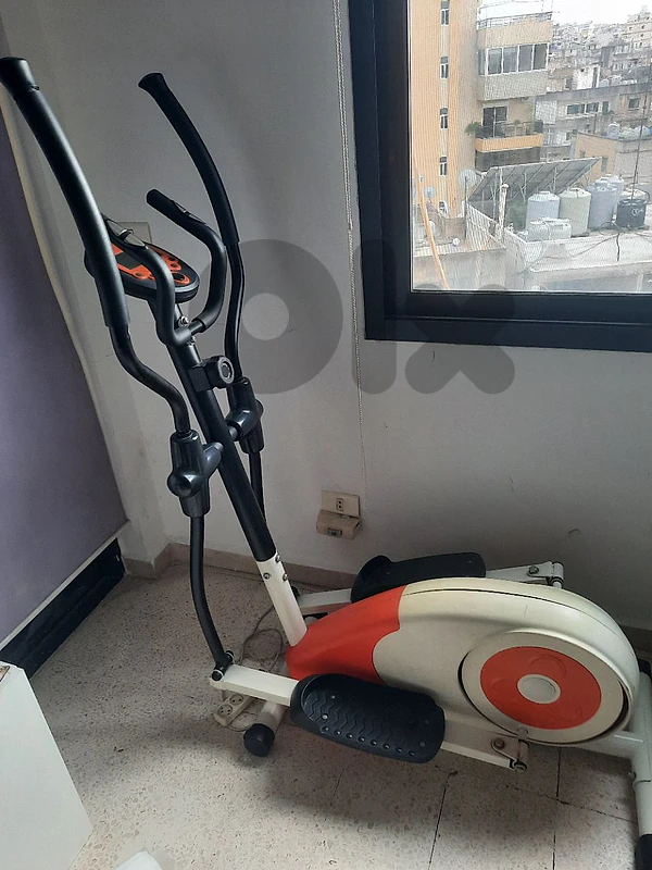 treadmils and cardio machines