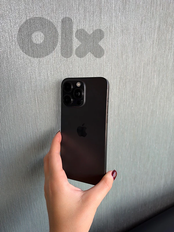 iPhone 15 Pro Max – Black – 256GB