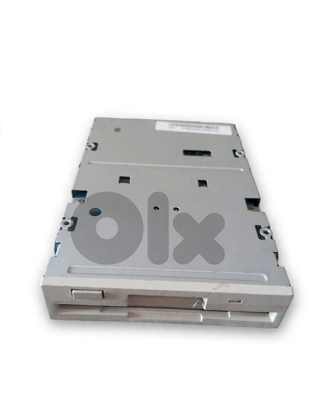 Floppy disk drive