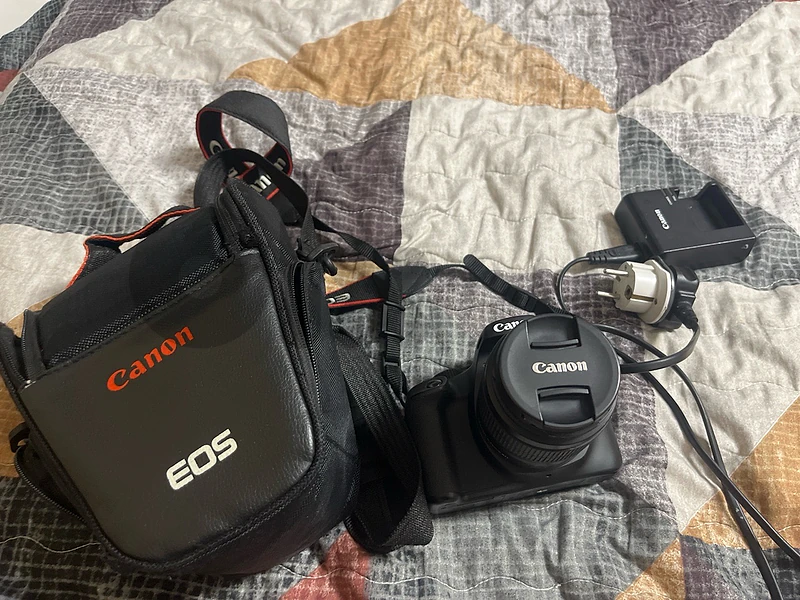 canon eos 4000d