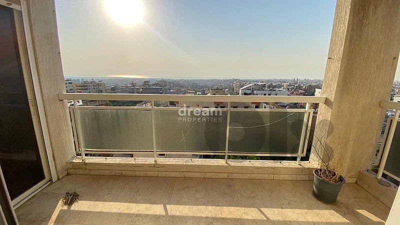 Apartment for Sale in Hadath شقة للبيع في الحدث  had0190dpst