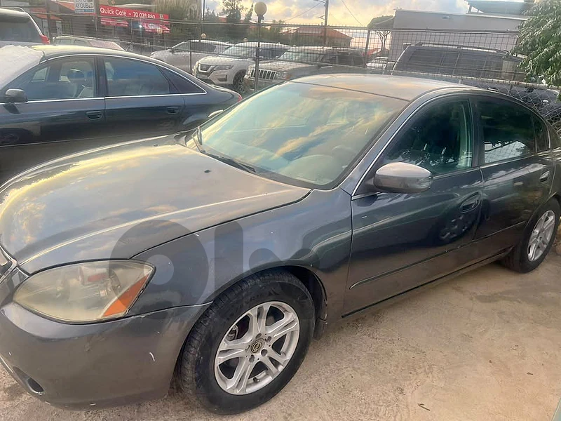 nissan	2006