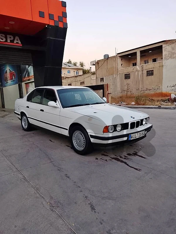 BMW 	1991