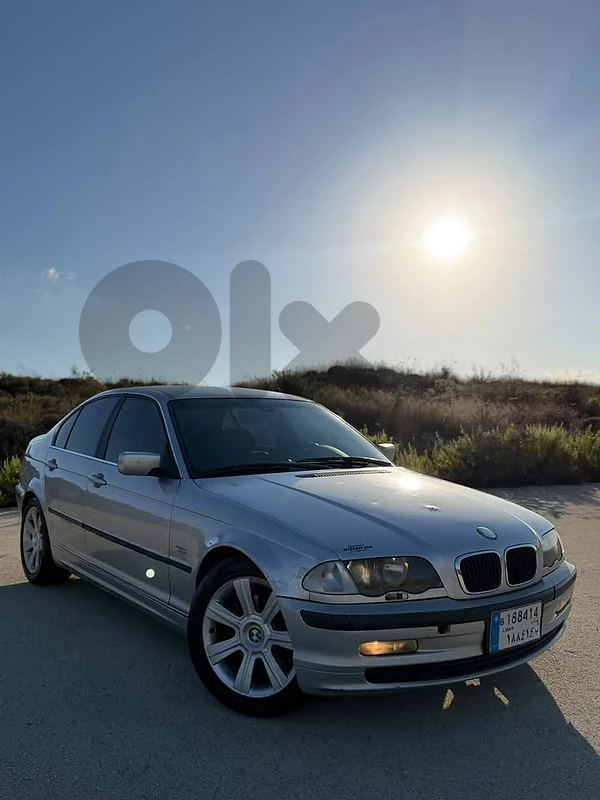 BMW 325 2001