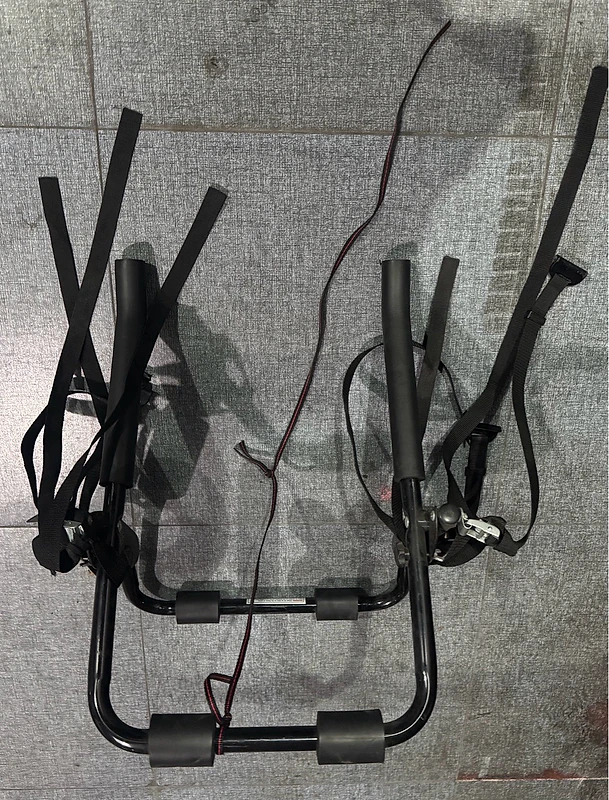 rear trunk bike rack)