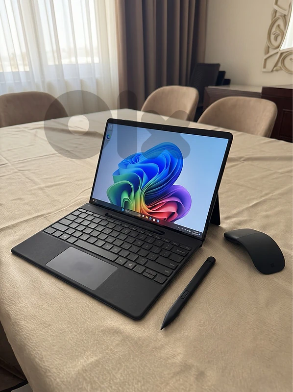 MICROSOFT SURFACE PRO 11TH EDITION 64GB RAM |1TB SSD |Snapdragon elite
