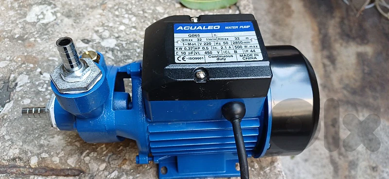 موتير مياه نص حصان  جديد غير مستعمل AQUALEO + توصيل ضمن بيروت 25$
