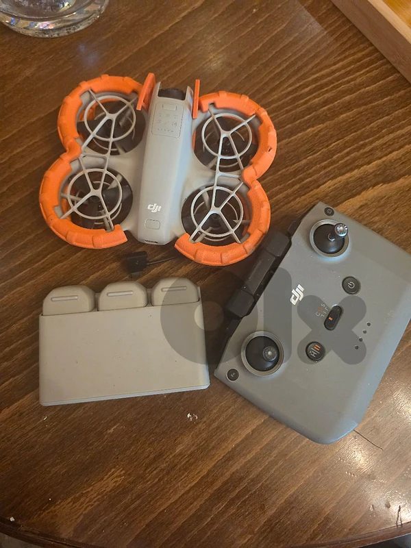 DJI neo combo