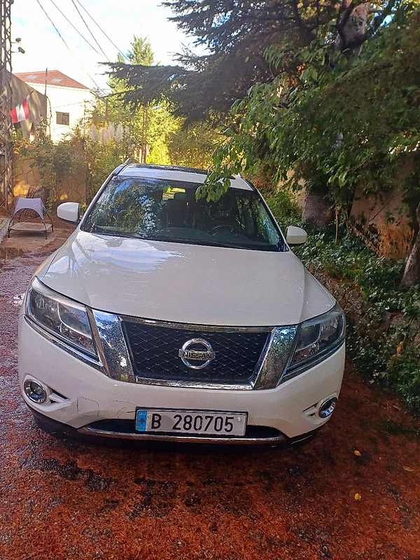 Nissan Pathfinder 2014 SV Company source Nissan Pathfinder 2014 SV Company source