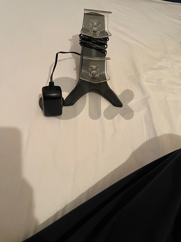 controller charging stand