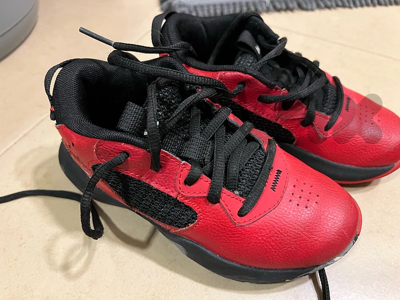 basketball shoes