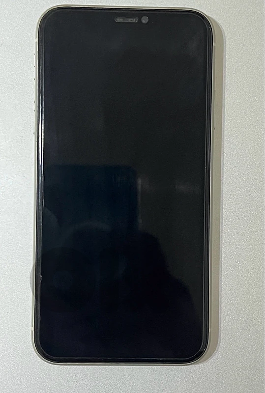 iphone 11 128gb like new for sale