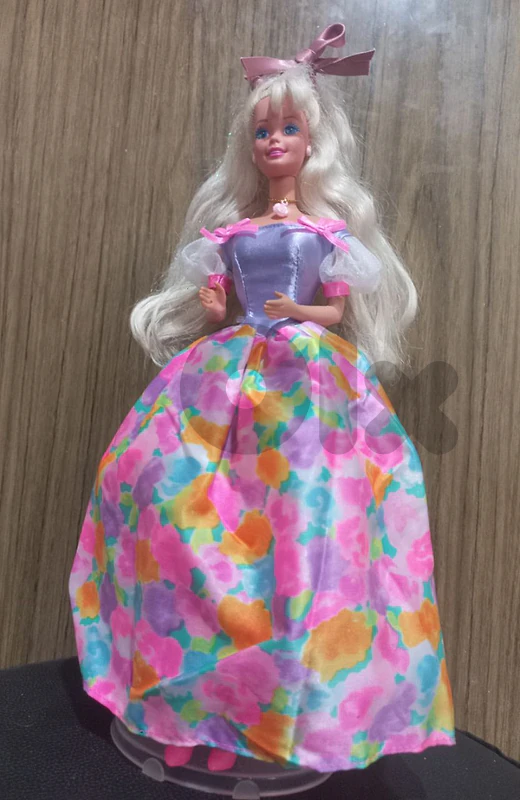 BIRTHDAY PARTY Barbie Rare Great Mattel doll92 dressed+accessory+shoes