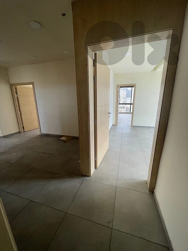 Jdeideh-Baouchrieh|Floor for rent|strategic location