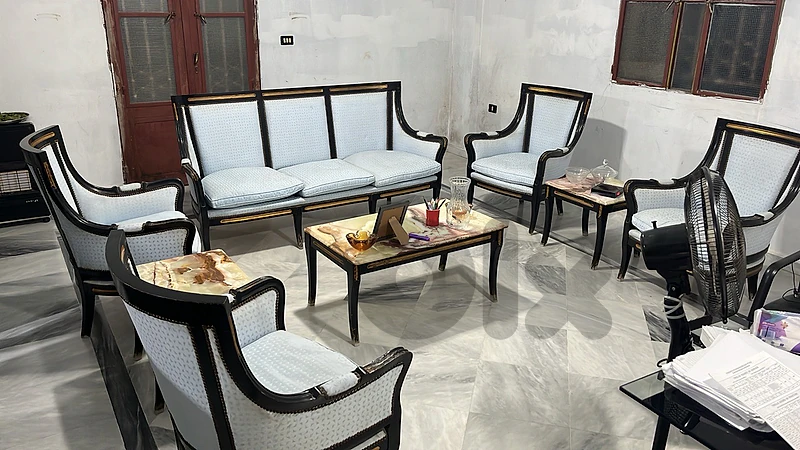 Salon
