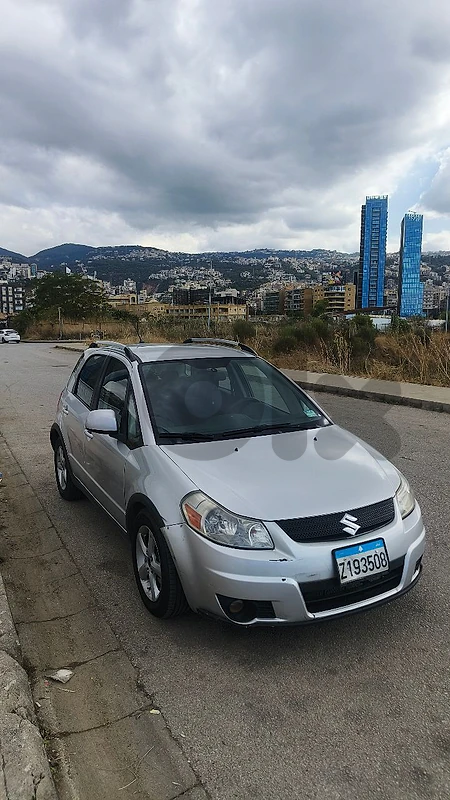 Suzuki SX4 2007 .