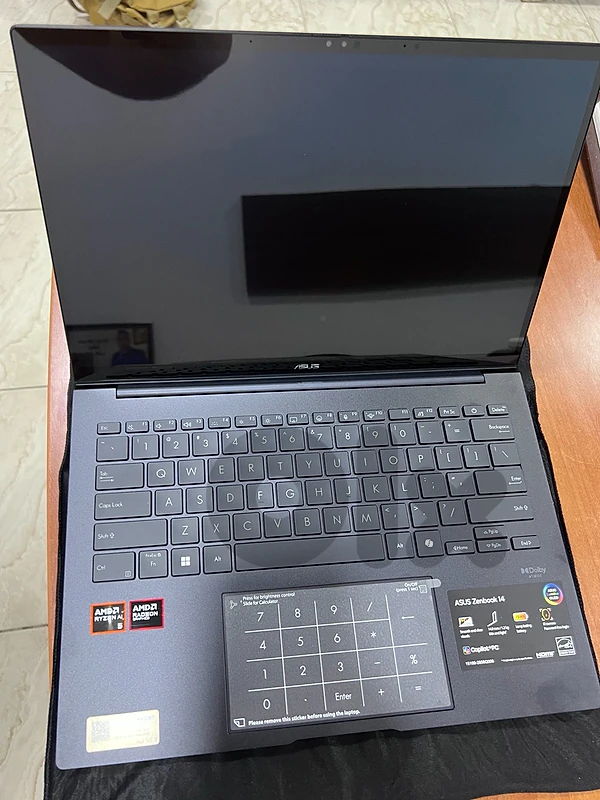 ASUS ZENBOOK 14” OLED ASUS ZENBOOK 14” OLED