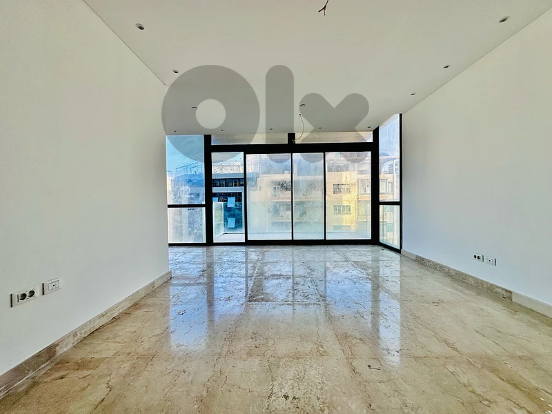Spacious 180 sqm apartment in a prime location in Hamra