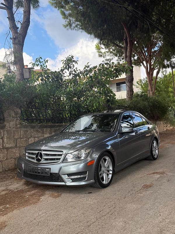 Mercedes-Benz C-Class 2012 c250 model 2012 Mercedes-Benz C-Class 2012 c250 model 2012
