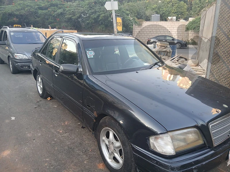 مرسيدس بنز 190 1996  70009931 C180 Mefawalli
