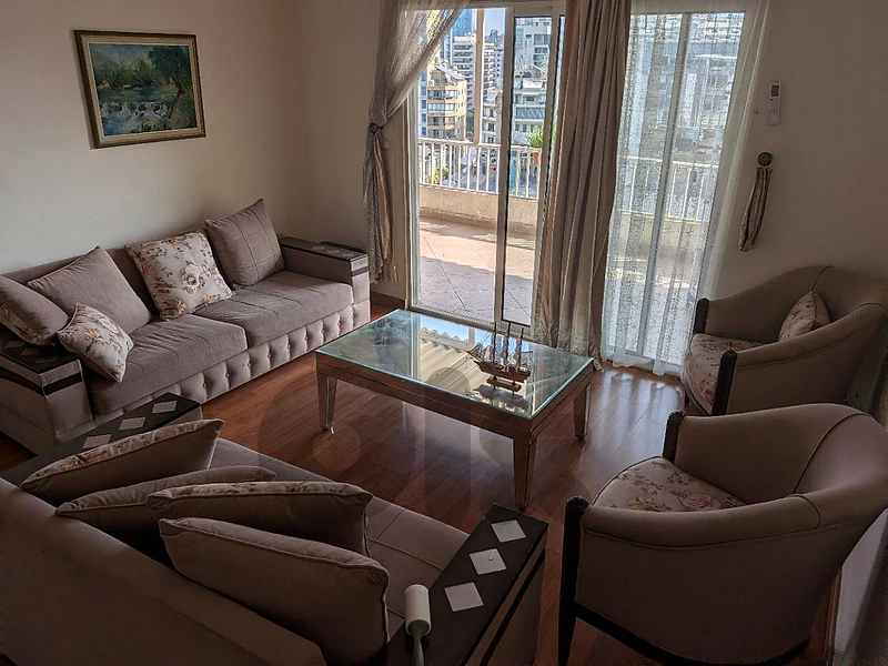Full living room