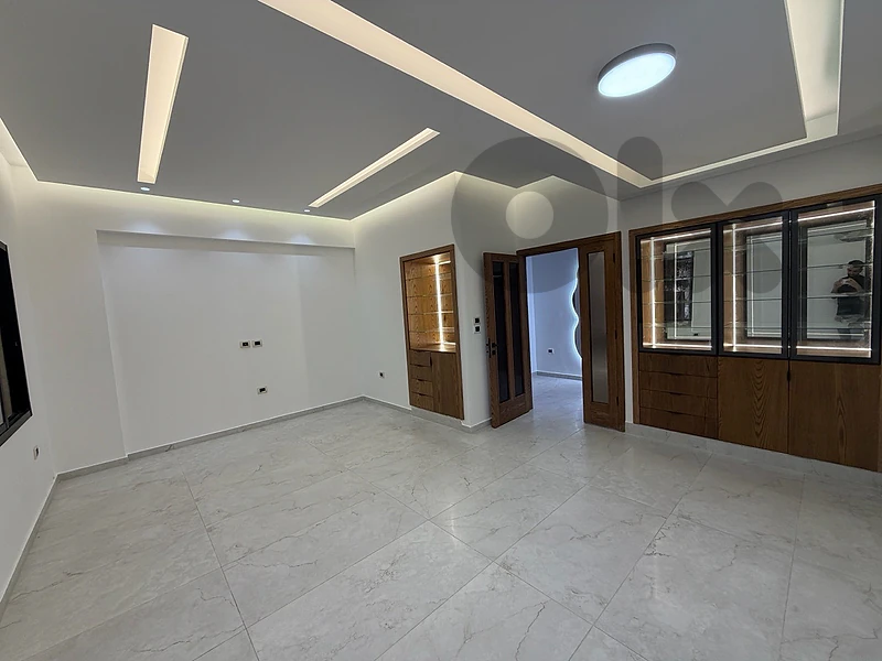 Hamra Apartment for Sale