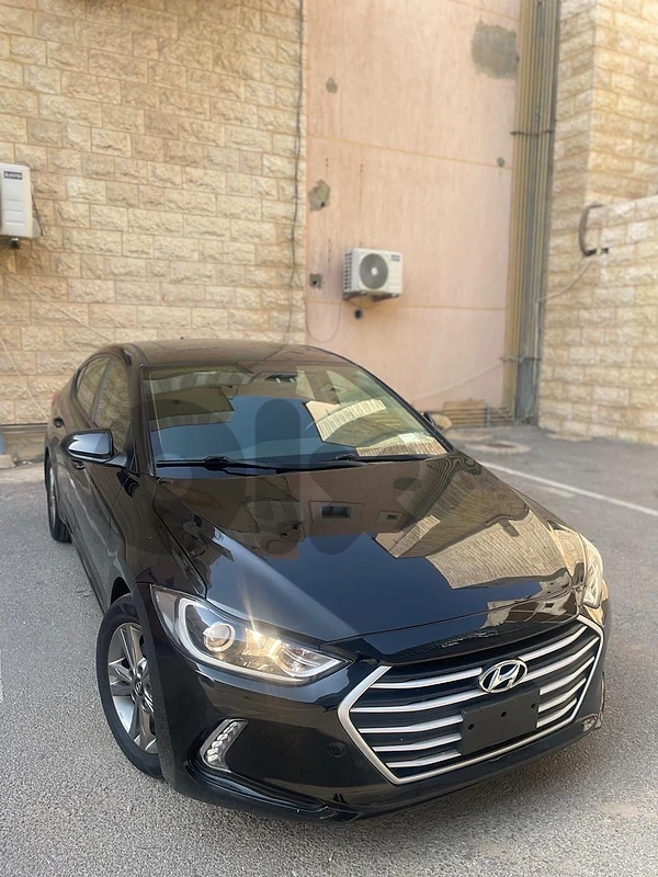 Hyundai Elantra 2018 71500456