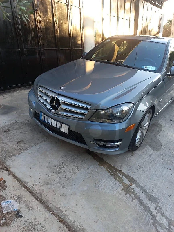 Mercedes-Benz C-Class 2012 250