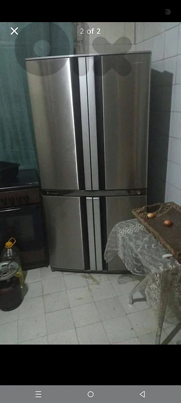 براد بحالة ممتازة كالجديد تماماً