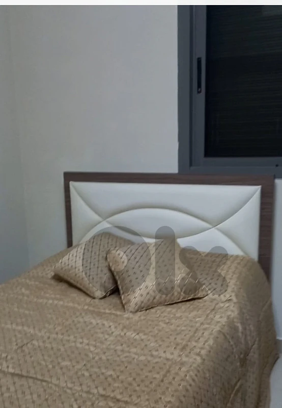 🛏️ للبيع غرفة نوم بحالة ممتازة
🔹  صناعة ألمانية 
 Bedroom for sale