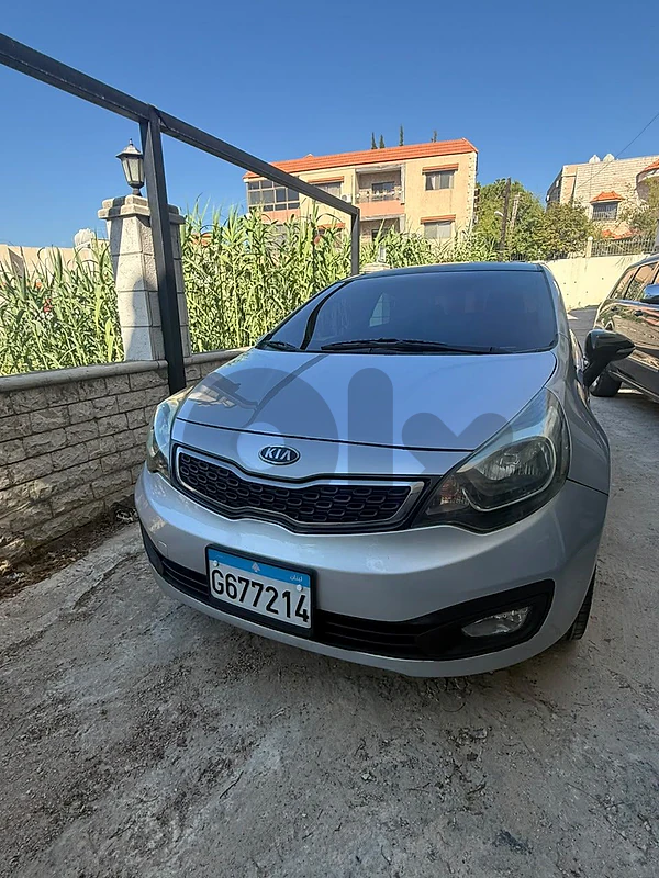 Kia Rio 2012 Kia rio 2012  manual vitess 3ade mfawli zwayed wla 8alta