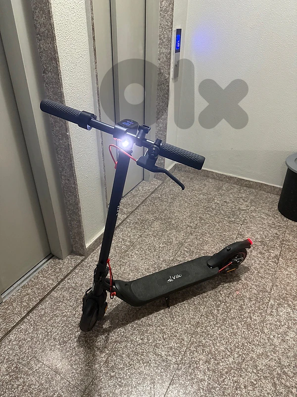Vilo scooter excellent condition
