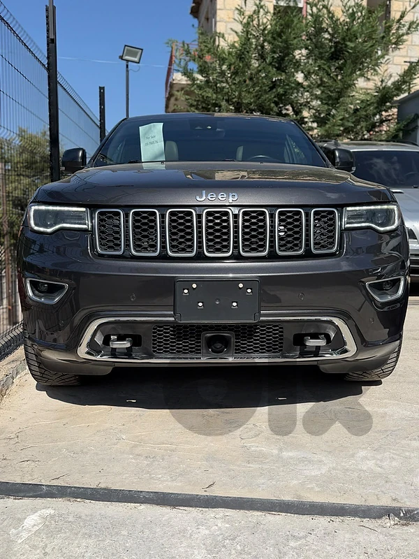 Jeep Grand Cherokee 2018 Sterling Editiion