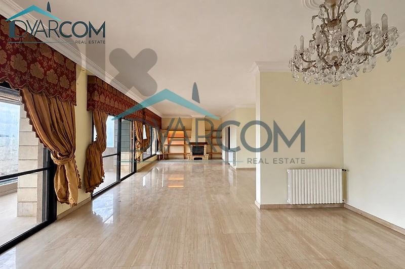 DY3998 - Broumana Spacious Duplex with Terrace for Sale!