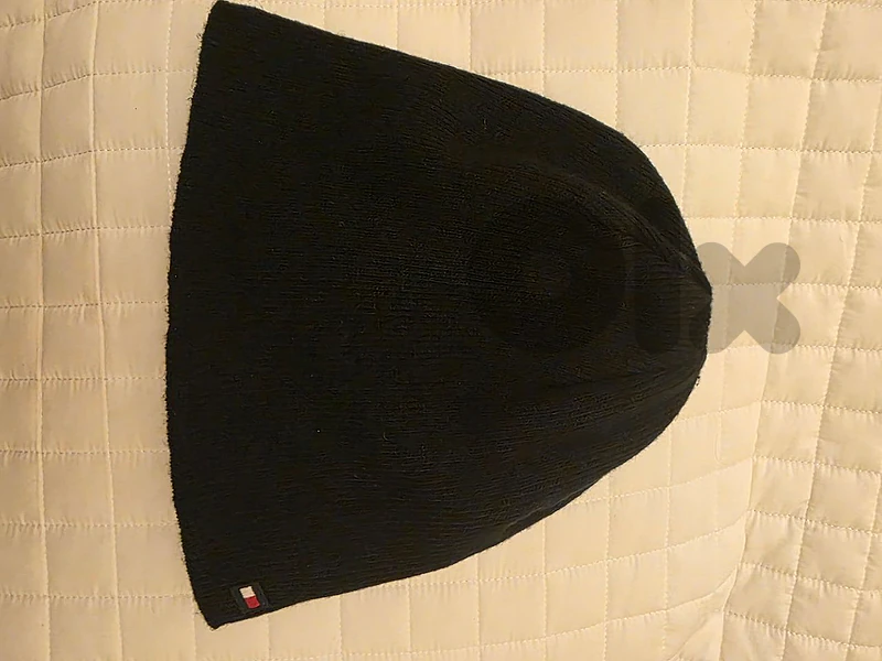 Tommy Hilfiger hat