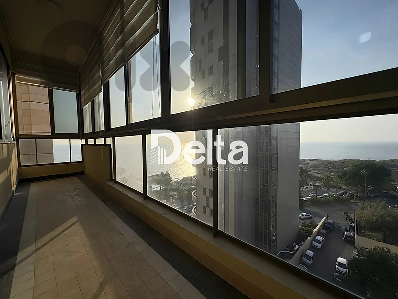 Beautiful Sea View Apartment For Rent In Rawshe,Beirut